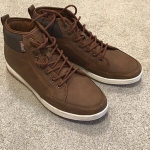 Bass Men's Brown High-Top Sneakers